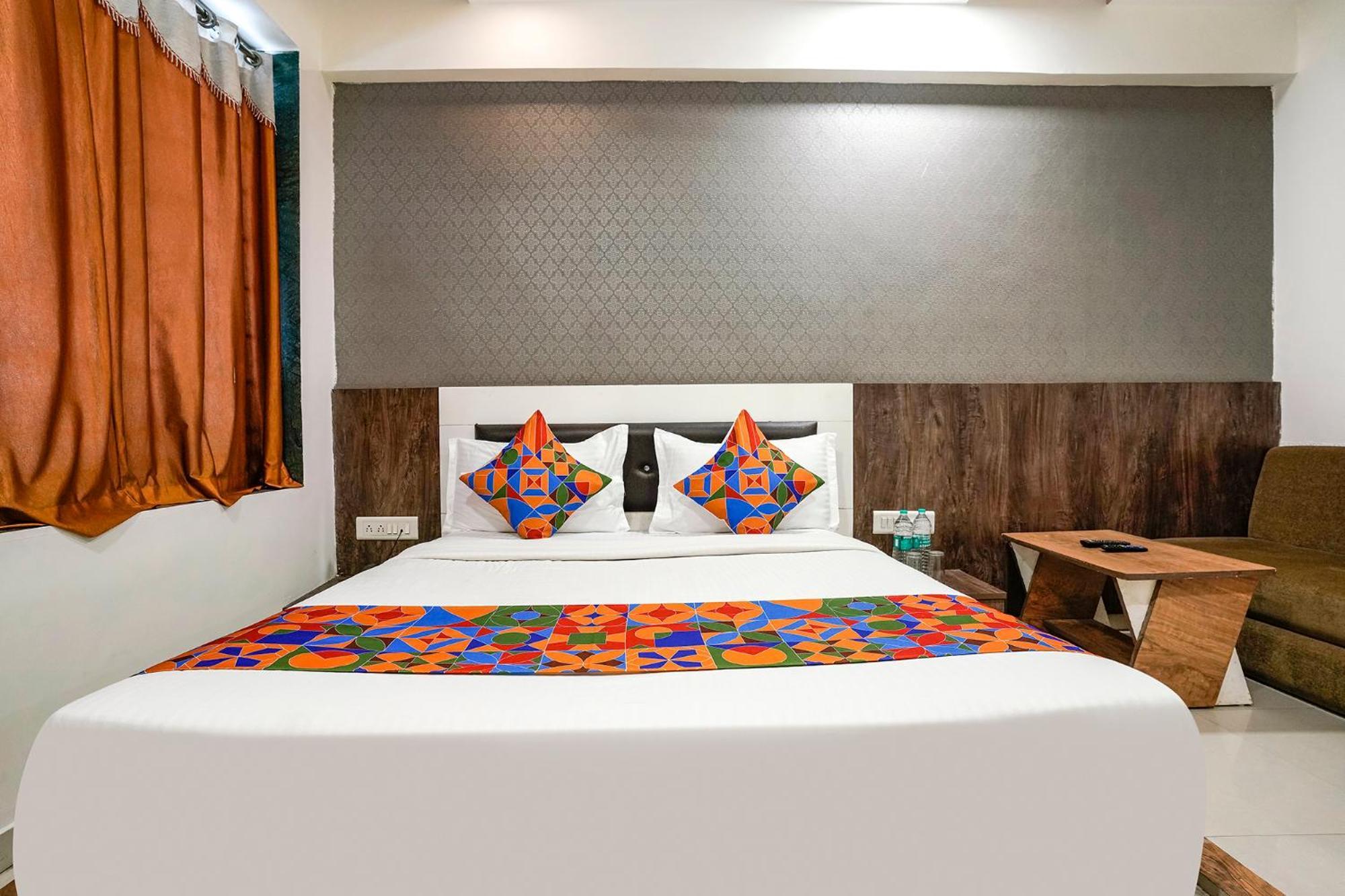 Fabhotel Galaxy I Ахмедабад Экстерьер фото